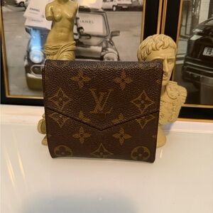 Authentic Louis Vuitton Brown Monogram unisex wallet with COA.